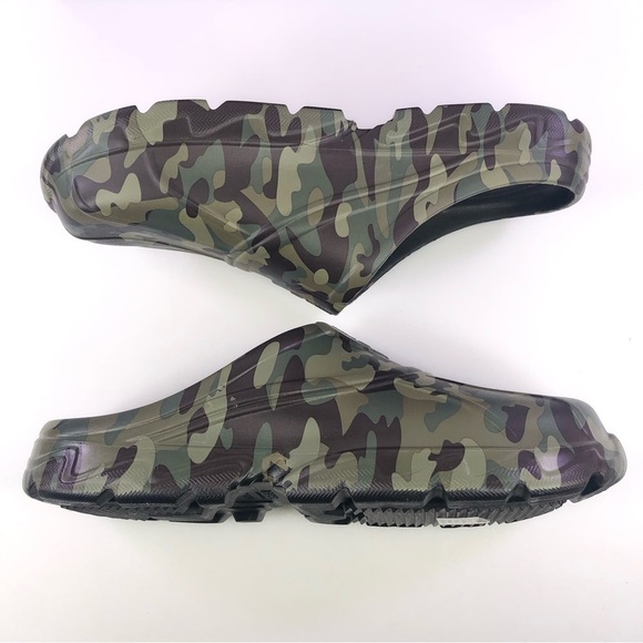BASS Outdoor Camo Field Slides Clogs Shoes size 12 - Picture 2 of 12
